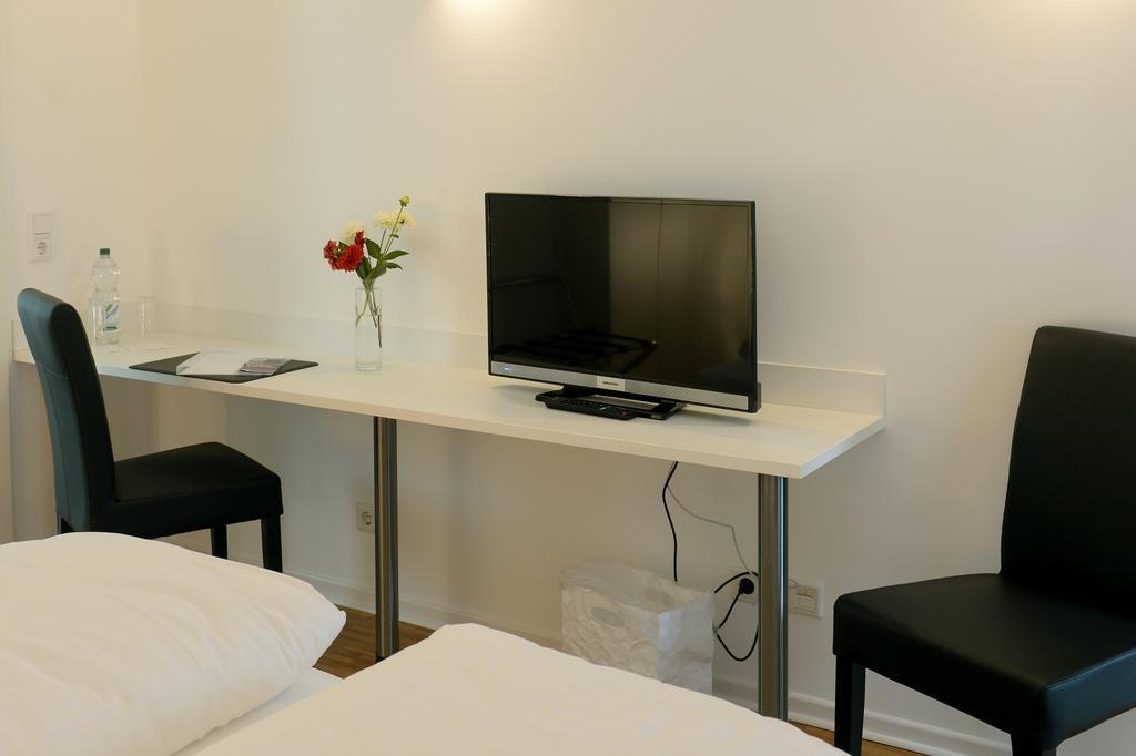 Bed&Breakfast Meerbusch Kamer foto
