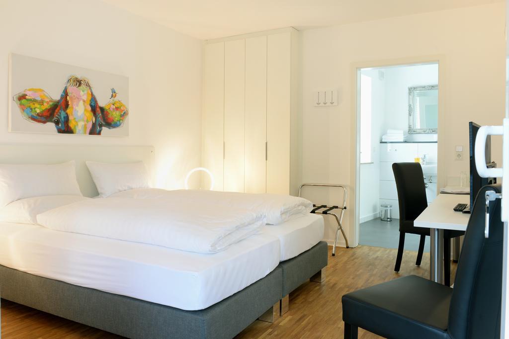 Bed&Breakfast Meerbusch Kamer foto